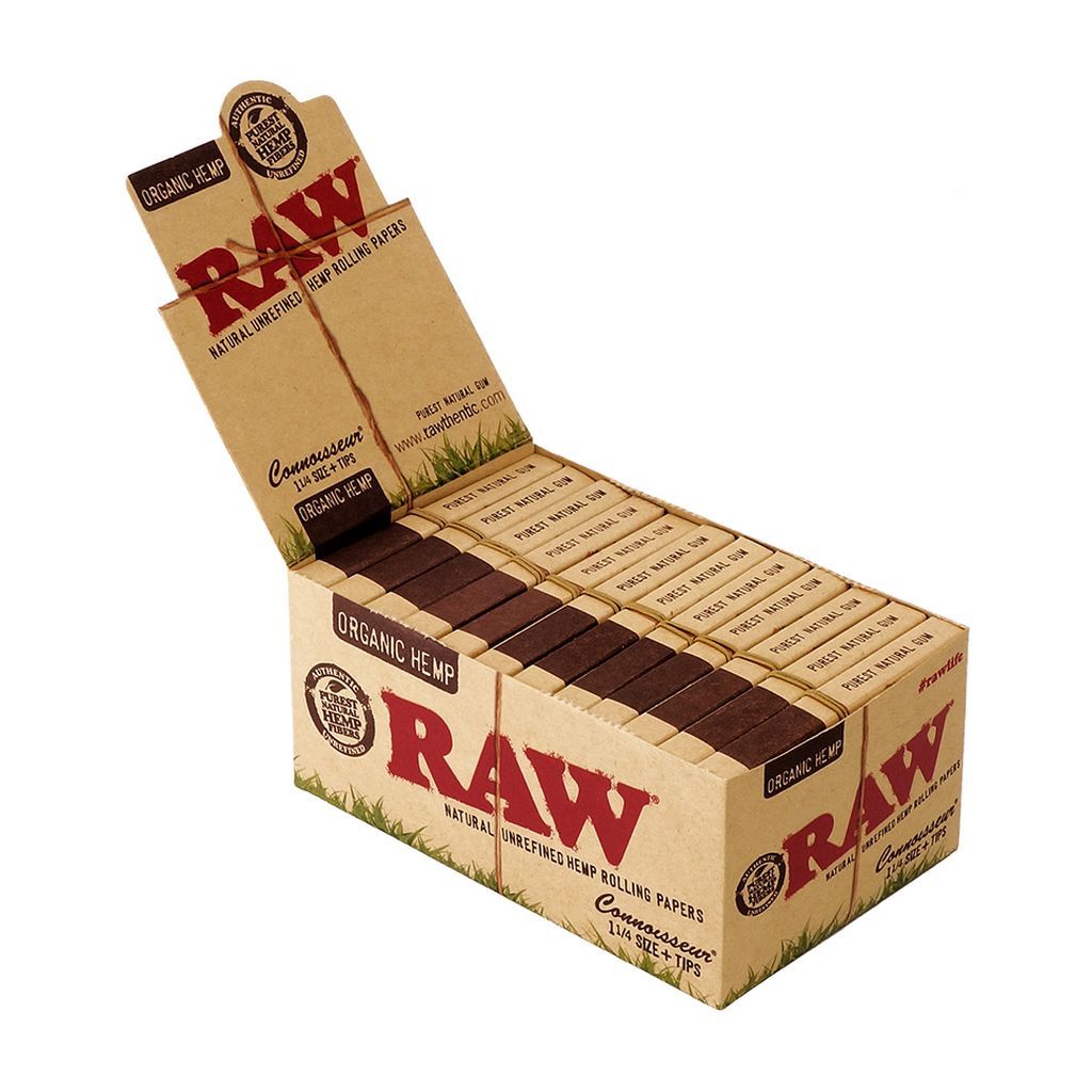 Raw Classic Connoisseur 1 1/4 + Tips 24 per Box - Smoker's World of Hollywood